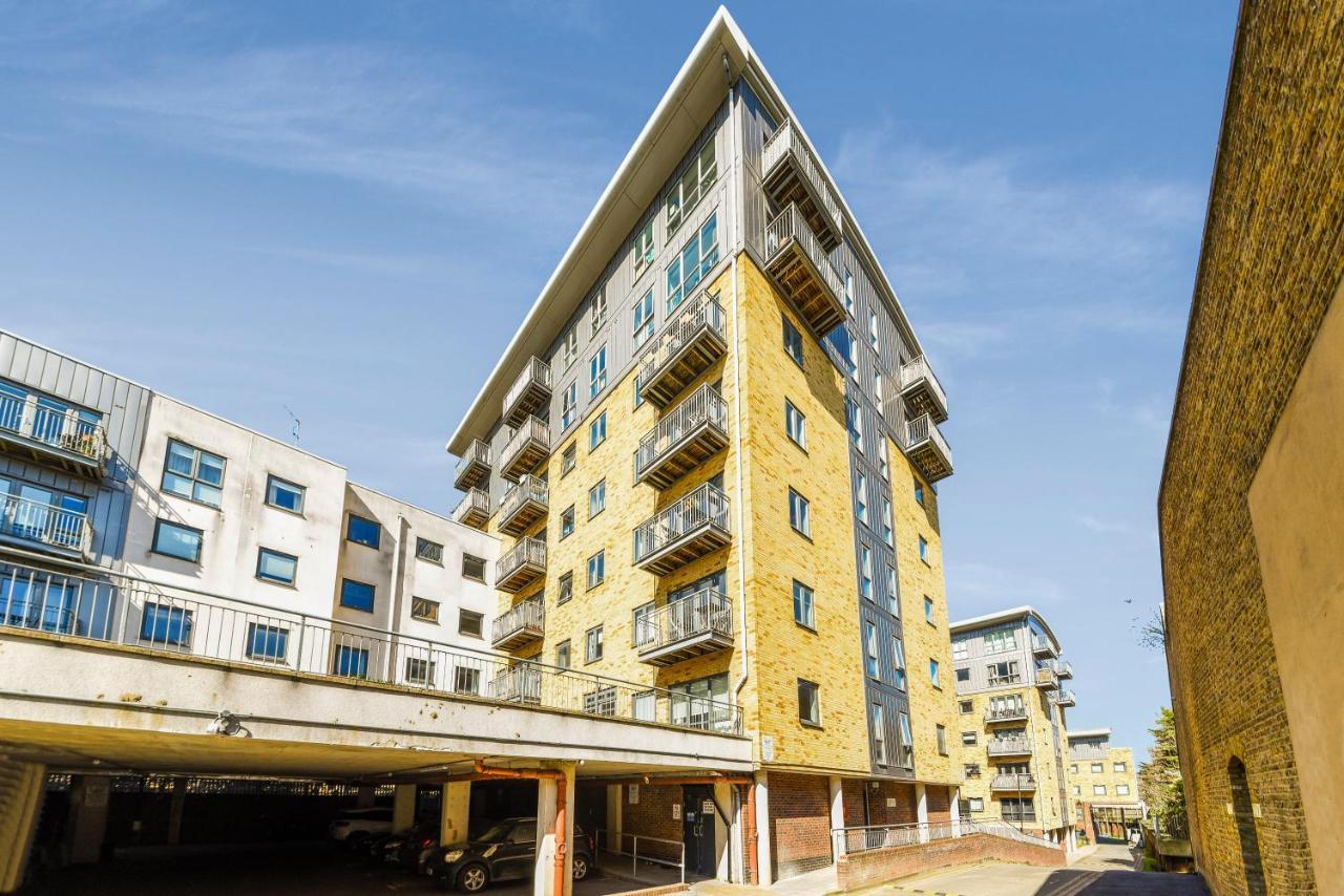 Luxe 1 Bed Flat 5 Mins To Stratford - Free Parking Apartamento Londres Exterior foto